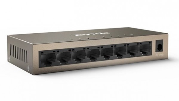 Tenda TEG1008M gigabitni svič sa 8 portova