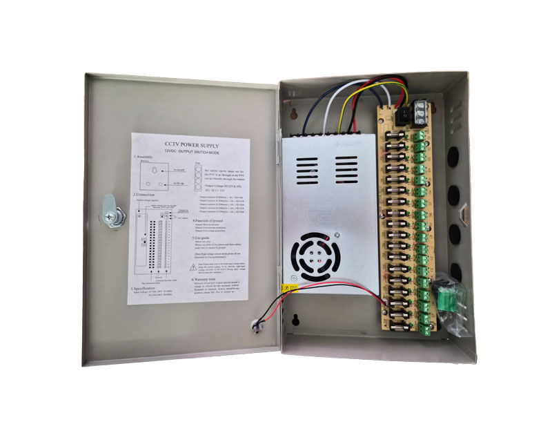 Cerberus SPD-240 centralno napajanje 12 V, 20 A, 18 kanala