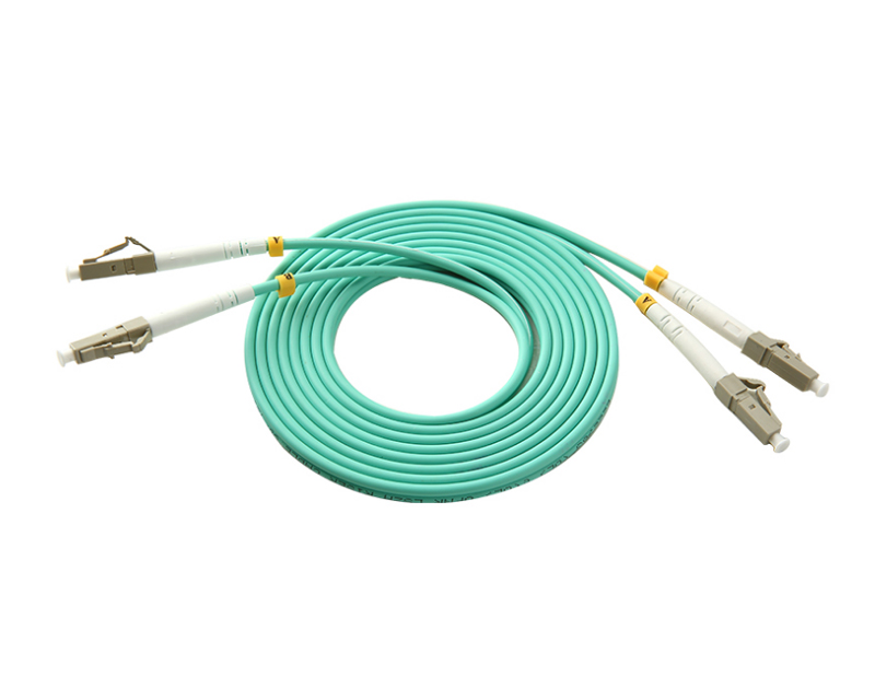 Maxpro Line OM3 duplex optički patch kabl LC/UPC–LC/UPC, 10 m