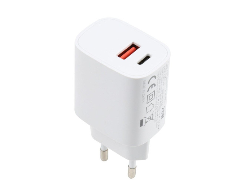 Fast Asia beli zidni punjač 20 W sa USB-A i USB-C izlazom