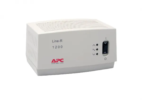 APC Line-R LE1200 automatski regulator napona 1200 VA, NEMA 5-15P