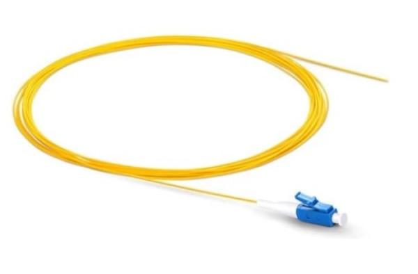 ExeLink LC/PC single-mode pigtail G.657A1, LSZH, 0,9 mm, 1 m