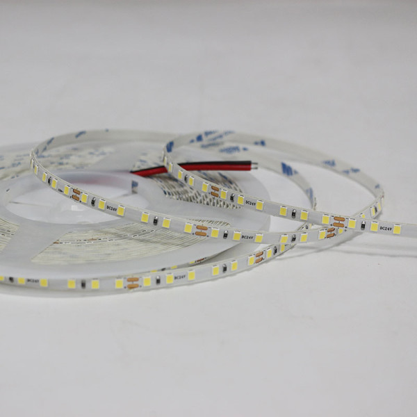 XLED 2835-120-24V LED traka 5 m 6000K 10W/m