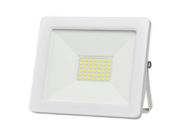 XLED LED reflektor 30 W 2400 lm 6500 K beli