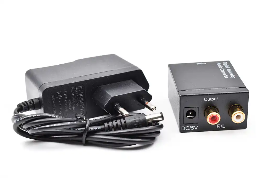 Kettz DAK-012 digitalno-analogni audio konvertor