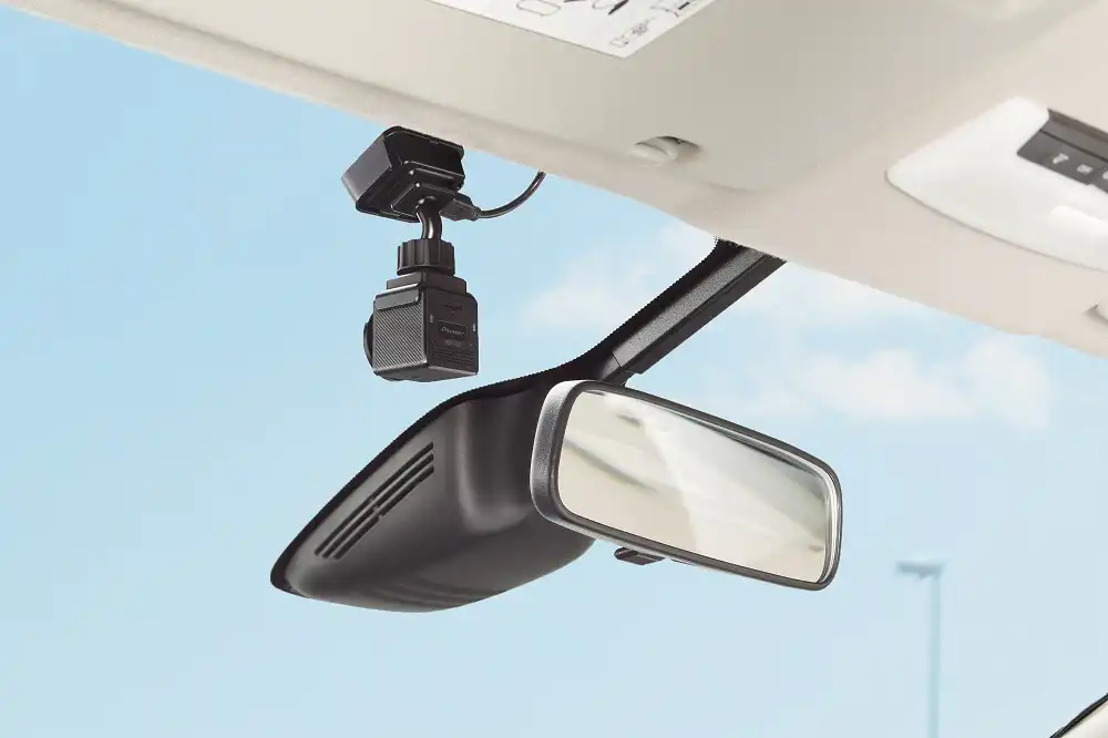 Pioneer VREC-DH200 Full HD auto kamera sa Wi-Fi vezom