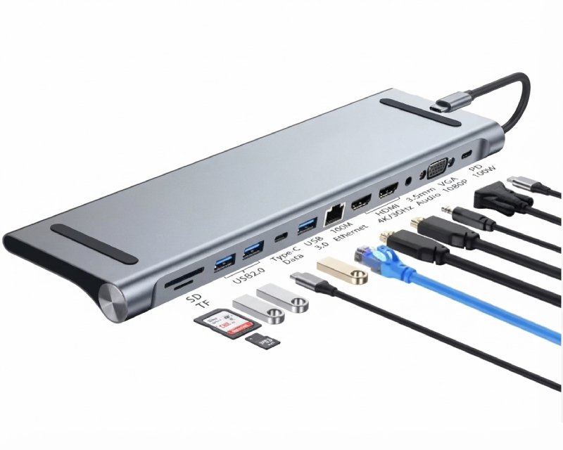 E-Green 12-u-1 USB-C multiport hub sa PD 100 W